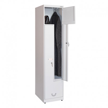 Taquillas con puertas en L